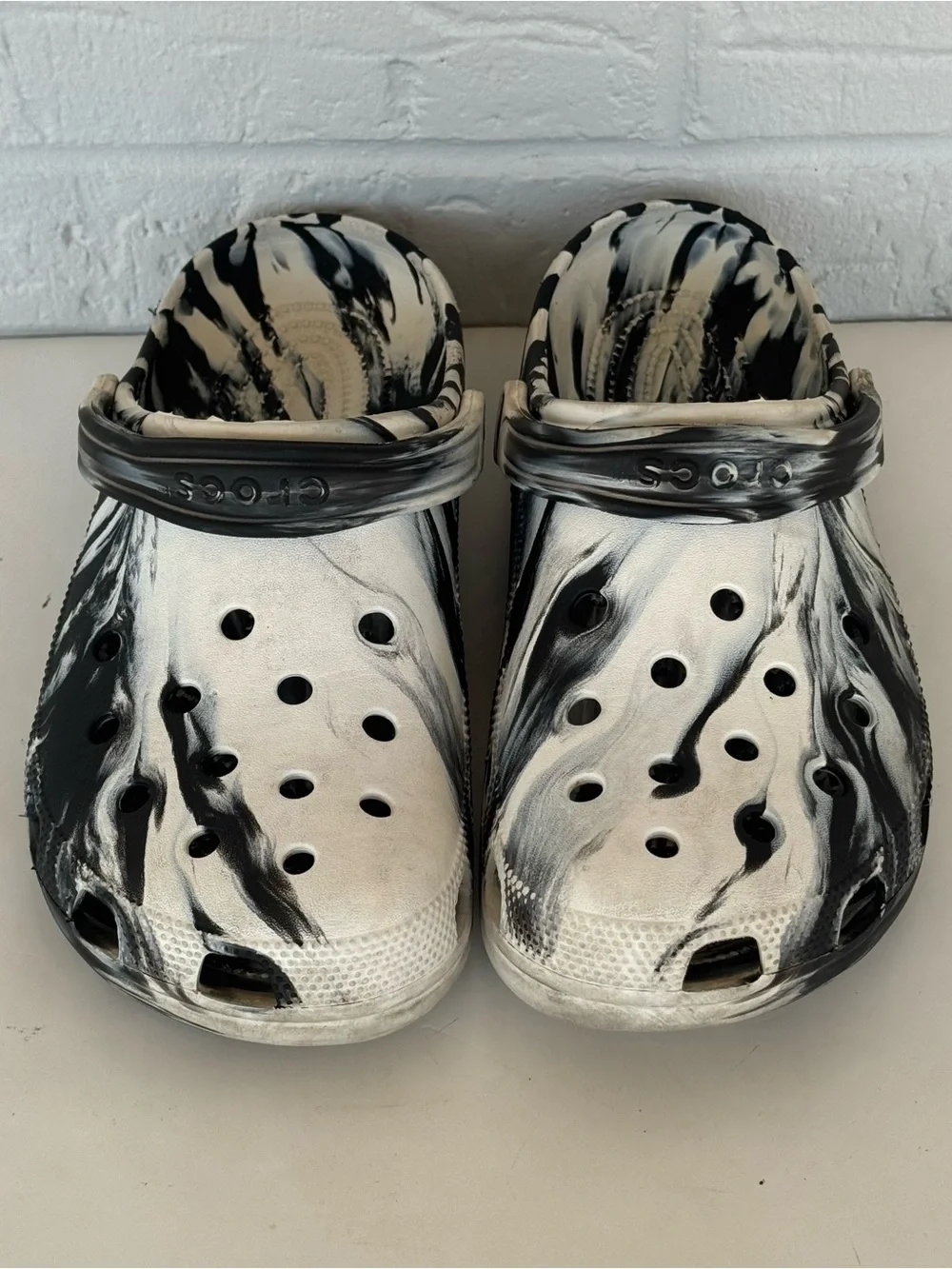 Marble Crocs Classic Clogs Men's 11